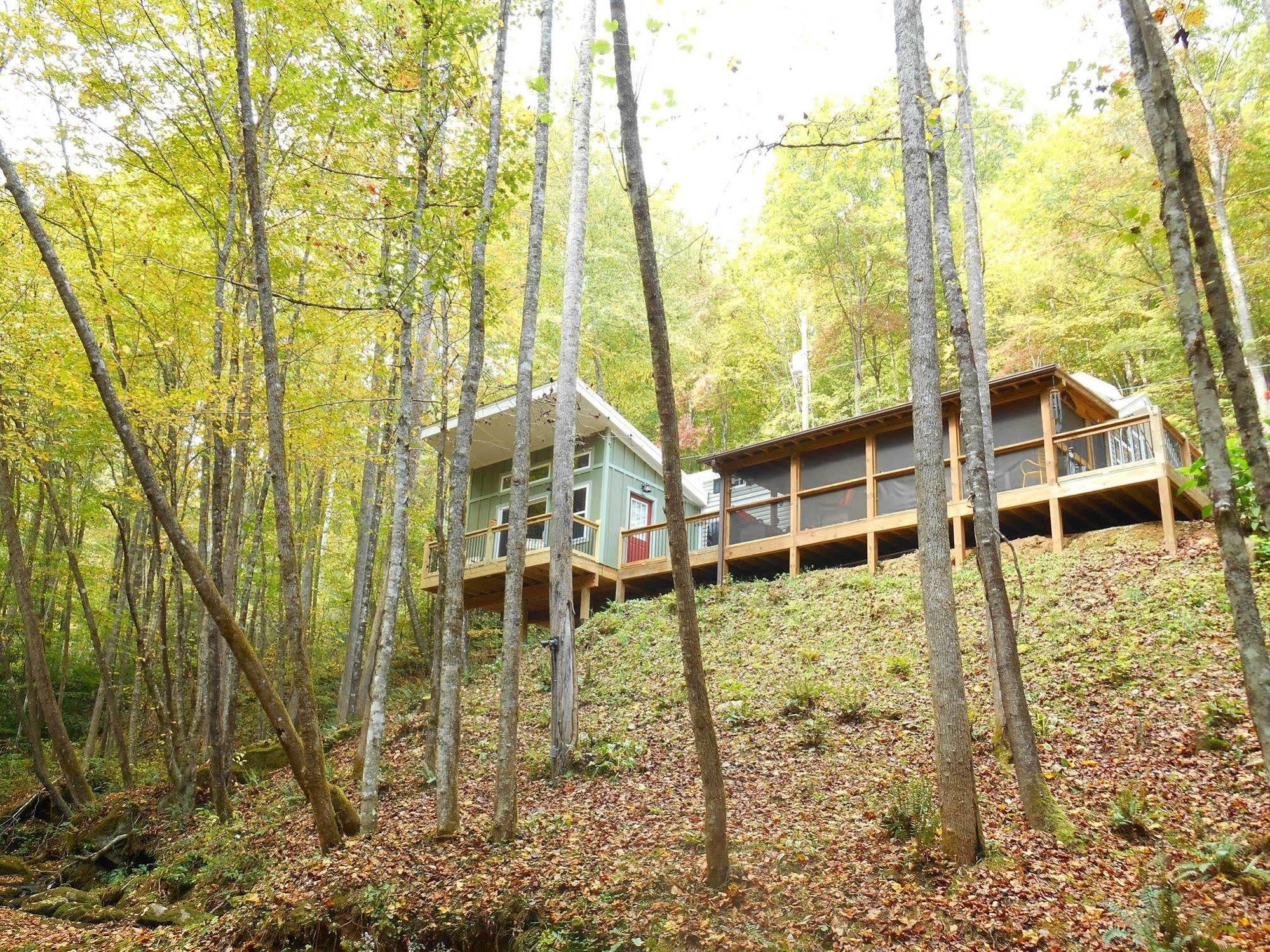 The Owl'S Perch Villa Robbinsville Exterior photo